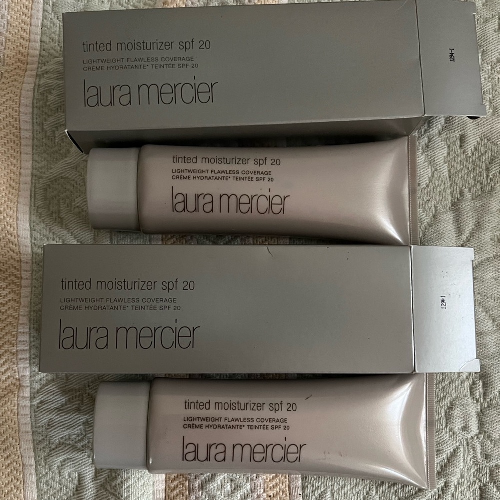 ORIGINAL Laura Mercier Tinted Moisturizer shade Nude, 3.5 ounce tube.